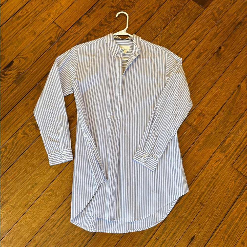 Anthropologie Side Button Tunic Top